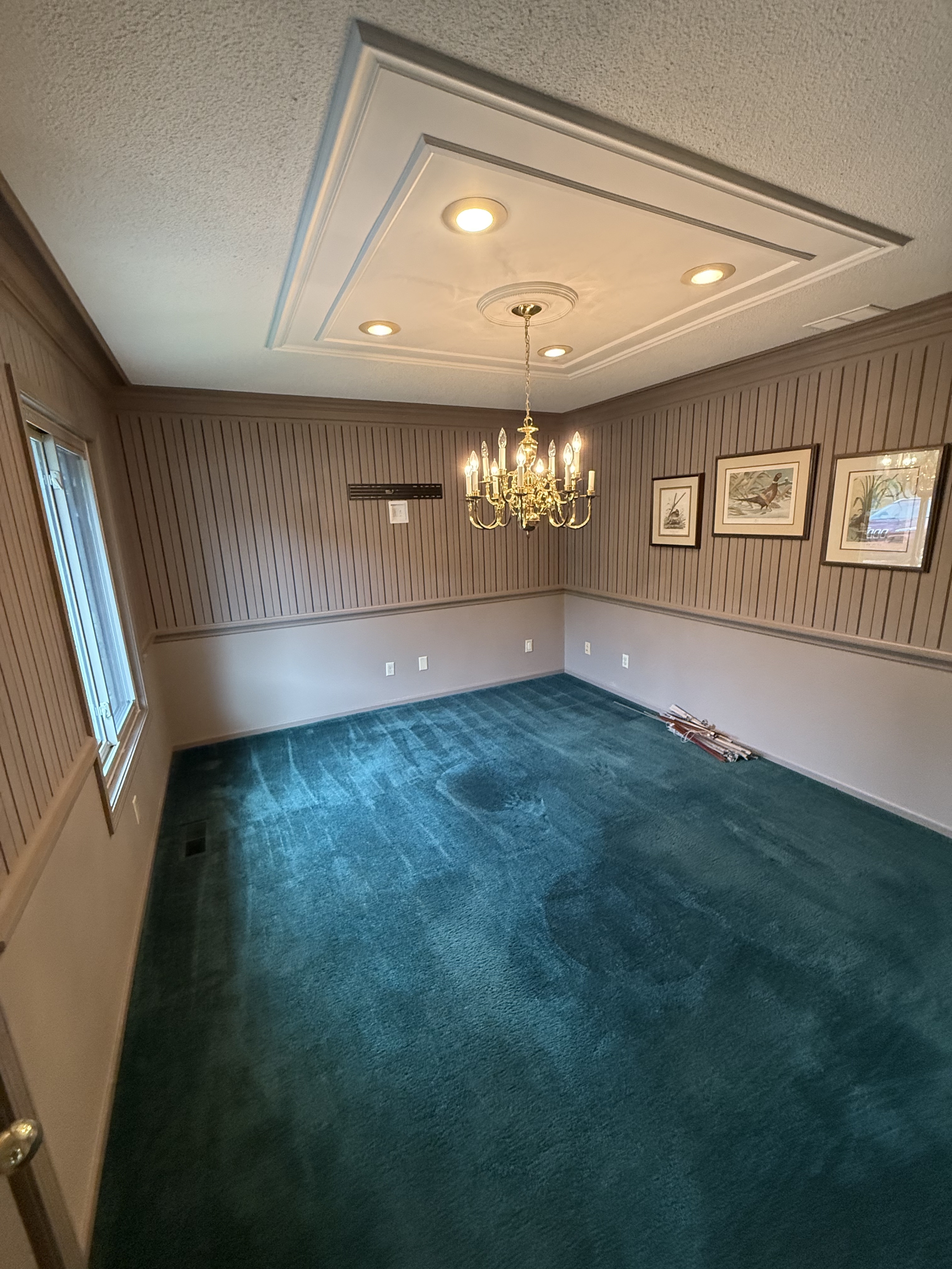1056 North University Boulevard - 1