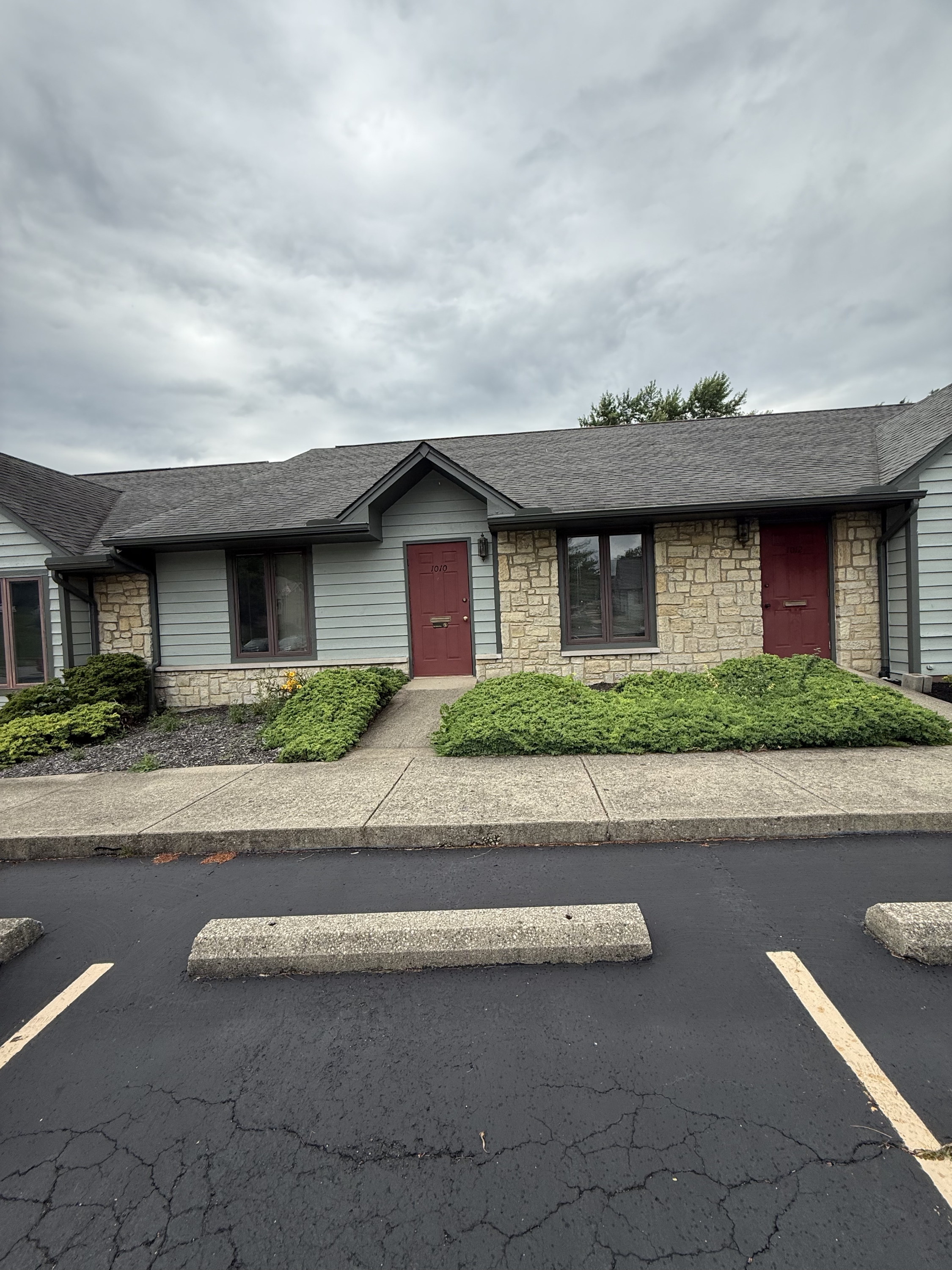 1010 North University Boulevard - 1